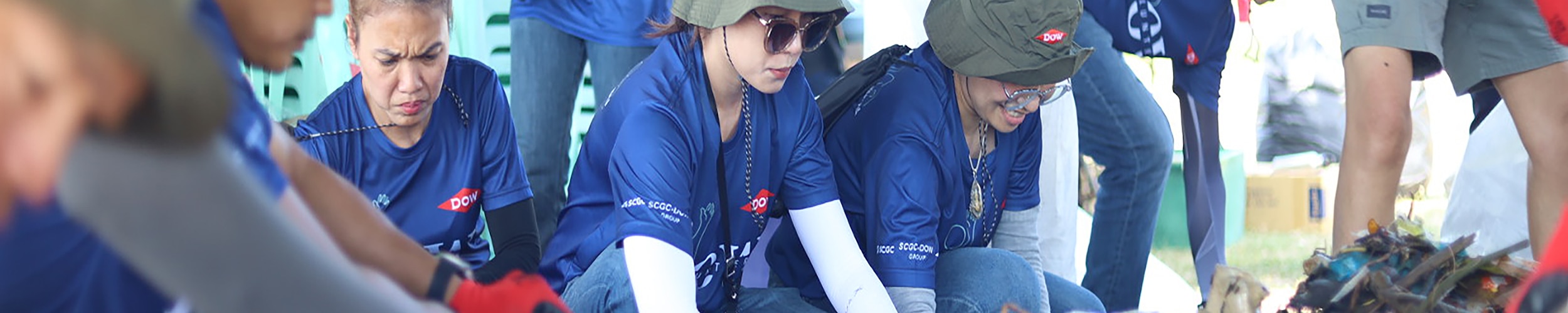 Dow volunteers at a global citizenship event in Thailand